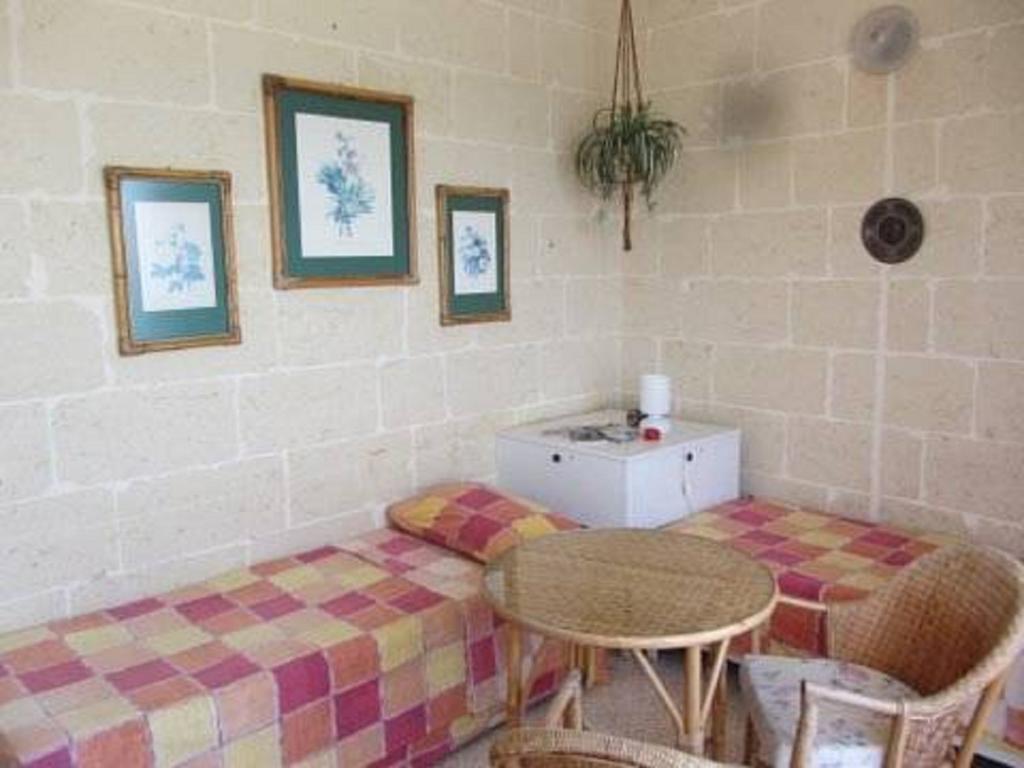 Ta' Karmni Apartman Marsalforn Szoba fotó